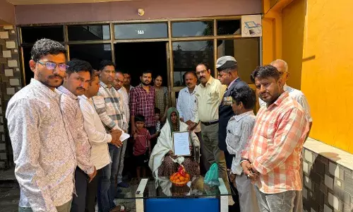 वीरांगना श्रीमती मंजू देवी को किया गया सम्मानित