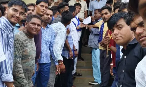 बिजौलियां में खुली रही आधी दुकानें तो आधी रही बंद