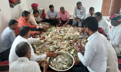 ढेलाणा भैरूनाथ मन्दिर दान पात्र से निकले 23 लाख 31 हजार रुपये