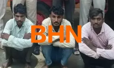 ट्रैक्टर-ट्रॉली चोरी के तीन आरोपित गिरफ्तार, वारदात में काम ली बाइक जब्त ट्रैक्टर-ट्रॉली चोरी के तीन आरोपित गिरफ्तार, वारदात में काम ली बाइक जब्त