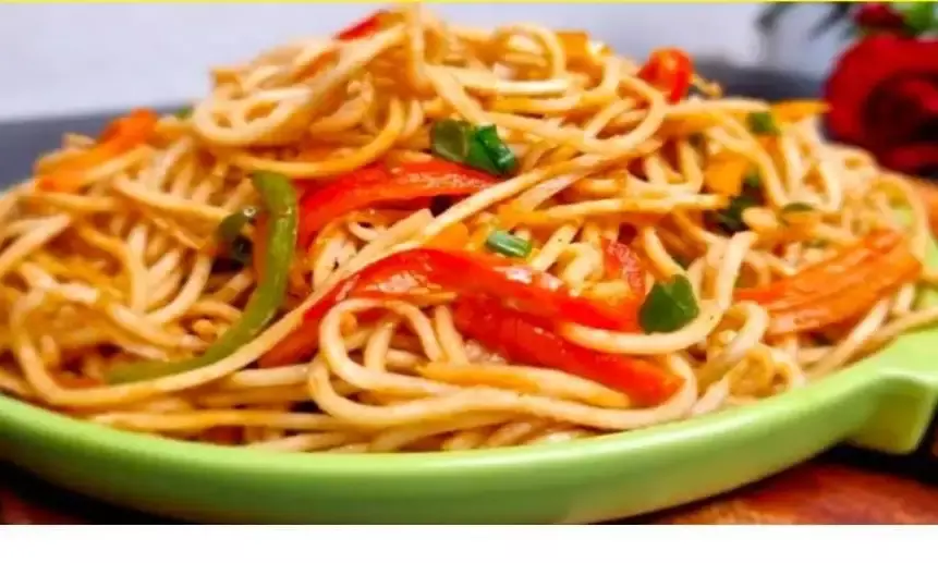 नूडल्स खाने से छात्रा की मौत