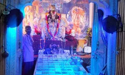 धूमधाम से मनाई कृष्ण जन्माष्टमी, आकर्षक झांकिया सजाई