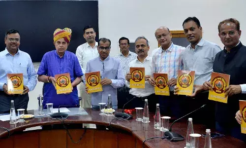 विधि सेवा स्मारिका एवं निर्देशिका— 2024 का विमोचन