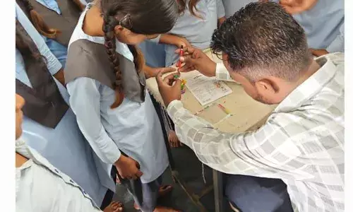 विद्यार्थियों ने एक्स्पोज़र कैंप में सीखी हस्तकलाएं