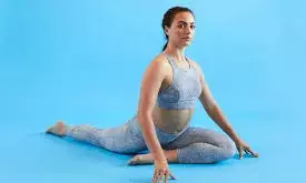 उठने-बैठने में परेशानी की वजह बन रहा कूल्हे का दर्द, तो आज से ही शुरू कर दें 5 योगासन उठने-बैठने में परेशानी की वजह बन रहा कूल्हे का दर्द, तो आज से ही शुरू कर दें 5 योगासन