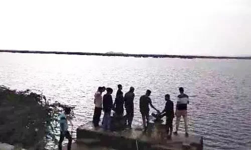 खारी छलकने पर आतुर, बांध में आया 18 फीट पानी खारी छलकने पर आतुर, बांध में आया 18 फीट पानी