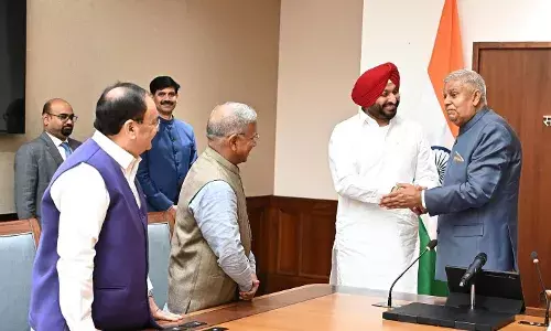 रवनीत सिंह बिट्टू ने ली राज्यसभा सांसद की शपथ