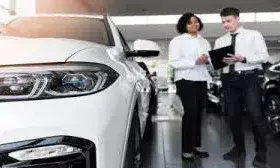 बीते महीने वाहनों की बिक्री में आई सात फीसदी की गिरावट