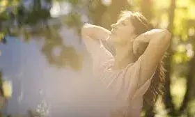 सूरज की रोशनी या फिर सप्लीमेंट्स, विटामिन डी के लिए क्या है ज्यादा बेहतर?