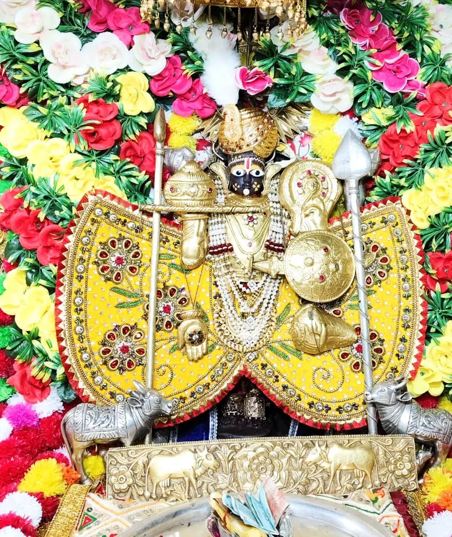 श्री सिंगोली चारभुजानाथ को लगाया छप्पन भोग