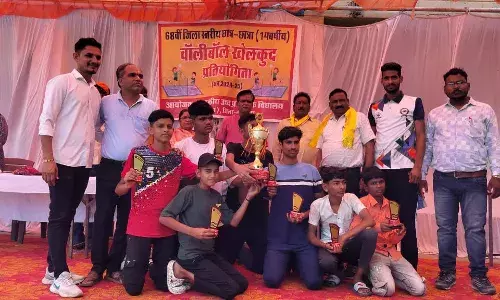 जिला स्तरीय वालीबाल प्रतियोगिता का समापन