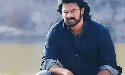 बस 1 महीना और… Prabhas की 200 करोड़ की फिल्म पर मिलने वाली है बड़ी खबर! बस 1 महीना और… Prabhas की 200 करोड़ की फिल्म पर मिलने वाली है बड़ी खबर!