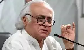 माधबी बुच की सफाई के बाद कांग्रेस ने लगाया नया आरोप, लिस्टेड कंपनियों में की ट्रेडिंग माधबी बुच की सफाई के बाद कांग्रेस ने लगाया नया आरोप, लिस्टेड कंपनियों में की ट्रेडिंग