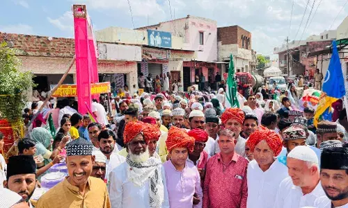 मोड़ का निंबाहेड़ा में बारावफात पर निकला जुलूस