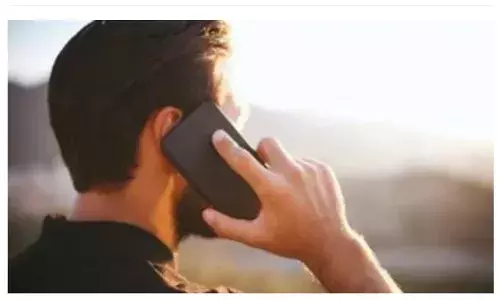 एक दिन में पत्नी को 100 बार कॉल करना पड़ा भारी, पुलिस ने पति को गिरफ्तार किया