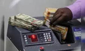 वैश्विक स्तर पर रुपया सबसे कम अस्थिर मुद्राओं में से एक: शक्तिकांत दास वैश्विक स्तर पर रुपया सबसे कम अस्थिर मुद्राओं में से एक: शक्तिकांत दास