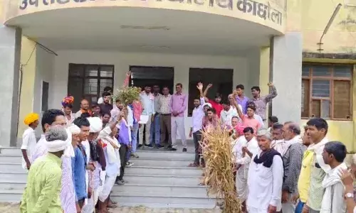 जल भराव से किसानो की फसले हुई बर्बाद, सर्वे कराने की मांग