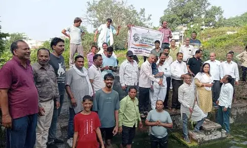 सेवा पखवाड़ा अभियान के तहत दुर्ग स्थित सालग्रामजी का कुंड के बाहर की सफाई सेवा पखवाड़ा अभियान के तहत दुर्ग स्थित सालग्रामजी का कुंड के बाहर की सफाई