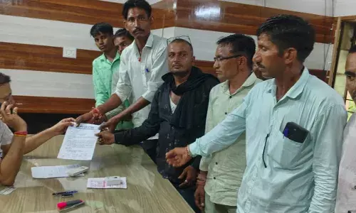 किशनपुरा के ग्रामीणों ने सार्वजनिक रास्ते को बंद करने वाले दबंगों के खिलाफ एसडीएम को दिया ज्ञापन