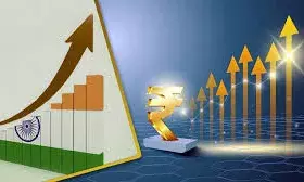 भारत 2028 तक एक ट्रिलियन डॉलर की डिजिटल अर्थव्यवस्था बनेगा 4जी व 5जी से होगा फायदा भारत 2028 तक एक ट्रिलियन डॉलर की डिजिटल अर्थव्यवस्था बनेगा 4जी व 5जी से होगा फायदा