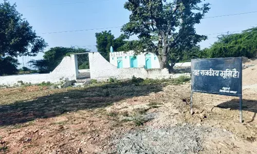 मांडल तहसीलदार ने हटाया अतिक्रमण,  पक्का निर्माण किया ध्वस्त