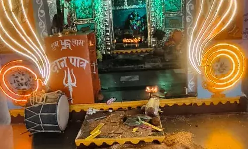 एक शाम चामुंडा माता के नाम मंदिर परिसर में विशाल भजन संध्या 6 अक्टूबर को एक शाम चामुंडा माता के नाम मंदिर परिसर में विशाल भजन संध्या 6 अक्टूबर को