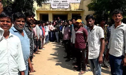 कीरखेड़ा के ग्रामीणों ने तहसीलदार से की अतिक्रमण हटाने की मांग