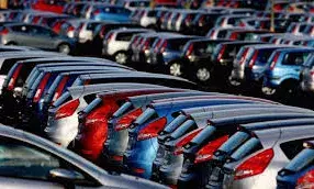 त्यौहारों के बावजूद सितंबर में वाहनों की खुदरा बिक्री 9% घटी, FADA ने जारी किए आंकड़े त्यौहारों के बावजूद सितंबर में वाहनों की खुदरा बिक्री 9% घटी, FADA ने जारी किए आंकड़े