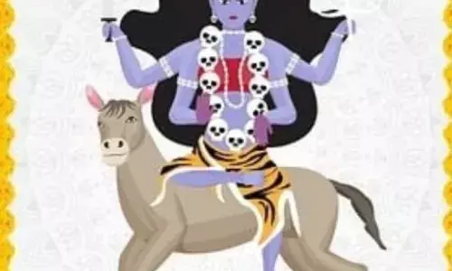 मां कालरात्रि की पूजा, जानें पूजा की सम्पूर्ण विधि मां कालरात्रि की पूजा, जानें पूजा की सम्पूर्ण विधि