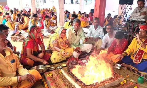 भव्य शोभायात्रा के साथ 108 रामचरितमानस पाठ की हुई पूर्णाहुति