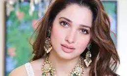 तमन्ना भाटिया से ईडी ने की पूछताछ, मनी लॉन्ड्रिंग केस में अभिनेत्री से सवाल-जवाब तमन्ना भाटिया से ईडी ने की पूछताछ, मनी लॉन्ड्रिंग केस में अभिनेत्री से सवाल-जवाब