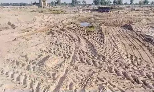 अब आधी रात में बजरी माफिया कर रहे दोहन, पुलिस व खनिज विभाग बनी है मूकदर्शक