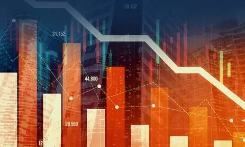 निवेशकों के 9 लाख करोड़ डूबे