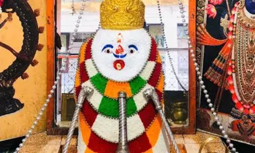 21 तरह की 21 हजार किलो सब्जी और 90 कट्टे चावल- चवले का भोग लगेगा,100 हलवाई करेगे तैयार 21 तरह की 21 हजार किलो सब्जी और 90 कट्टे चावल- चवले का भोग लगेगा,100 हलवाई करेगे तैयार