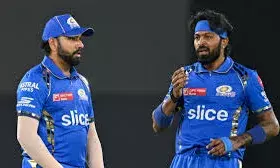 मुंबई इंडियंस रोहित को रिटेन करेगी या नहीं, यह बड़ा सवाल है - हरभजन सिंह