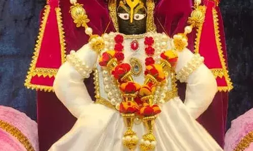 जय श्री कोटड़ी श्याम दरबार आज मंगला श्रृंगार आरती के दर्शन दिनांक 03-11-2024* जय श्री कोटड़ी श्याम दरबार आज मंगला श्रृंगार आरती के दर्शन दिनांक 03-11-2024*