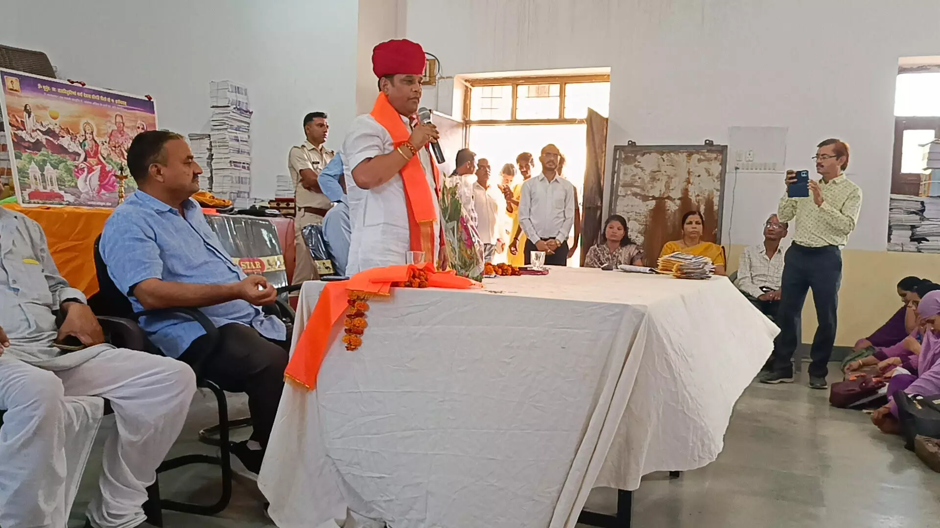 आओ गढ़े संस्कारवान पीढी पर कार्यशाला आयोजित आओ गढ़े संस्कारवान पीढी पर कार्यशाला आयोजित