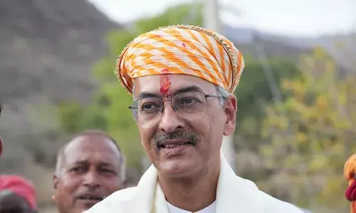 राहुल गांधी को दी भारत सरकार द्वारा 1950 में जारी श्वेत पत्र को पढ़ने की सलाह राहुल गांधी को दी भारत सरकार द्वारा 1950 में जारी श्वेत पत्र को पढ़ने की सलाह