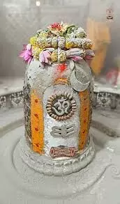 आज सूरज और चांद से सजे बाबा महाकाल, जानिए अब कैसा होगा भस्म आरती में प्रवेश का तरीका