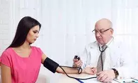 हाई ब्लड प्रेशर के मरीज जाने नाश्ता करने का सबसे बेहतरीन समय, कम हो जाएगा बढ़ा बीपी