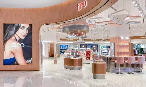 जियो वर्ल्ड प्लाजा में खुला टीरा का पहला लग्जरी ब्यूटी स्टोर जियो वर्ल्ड प्लाजा में खुला टीरा का पहला लग्जरी ब्यूटी स्टोर