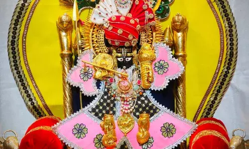 जय श्री कोटड़ी श्याम दरबार आज मंगला श्रृंगार आरती के दर्शन दिनांक     19-11-2024*