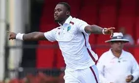 बांग्लादेश 164 पर सिमटा, सील्स ने 4-5 विकेट झटके