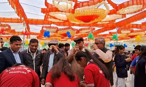 स्वामी विवेकानंद राजकीय मॉडल स्कूल में हुआ बाल मेले का आयोजन