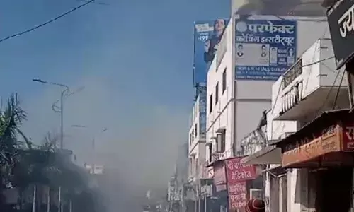 राजसमंद शहर के प्रमुख चौराहे पर आग का खेल,