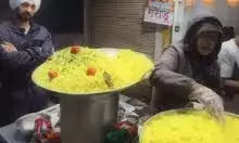 सुबह-सुबह पोहे का स्वाद चखने 56 दुकान पहुंचे दिलजीत दोसांझ