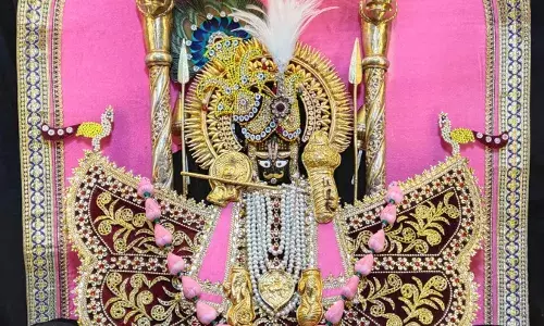 जय श्री कोटड़ी श्याम दरबार आज मंगला श्रृंगार आरती के दर्शन दिनांक 11-12-2024* जय श्री कोटड़ी श्याम दरबार आज मंगला श्रृंगार आरती के दर्शन दिनांक 11-12-2024*