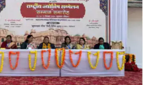 ज्योतिषी बोले अब शादी 28 के बाद ज्योतिषी बोले अब शादी 28 के बाद