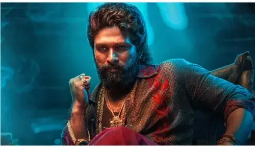 कागजी कार्यवाही में देरी के कारण पुष्पा को सलाखों के पीछे गुजारनी पड़ी रात