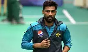 मोहम्मद आमिर ने अंतरराष्ट्रीय क्रिकेट से संन्यास की घोषणा की